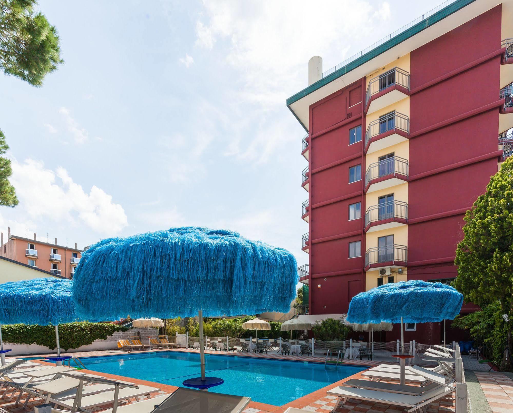 Hotel Frank Lido di Jesolo Exteriör bild
